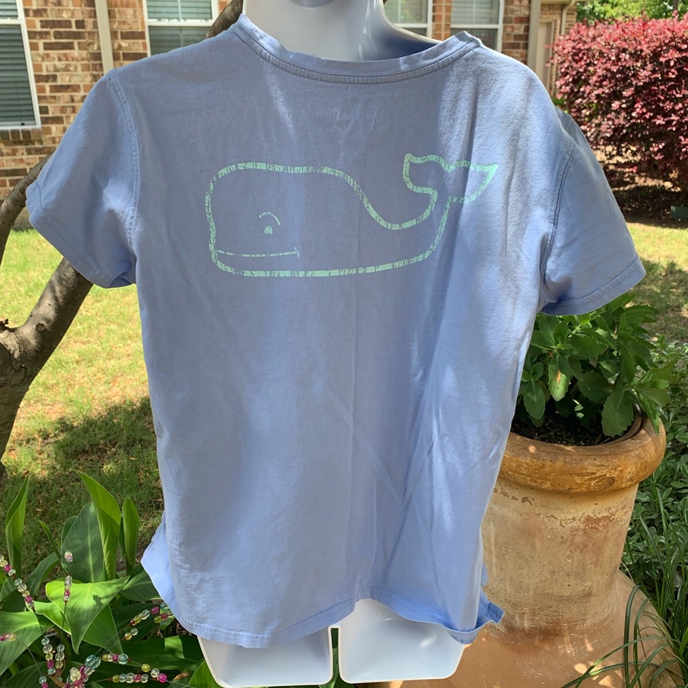 Blue Tshirt with pocket from Vineyard Vines